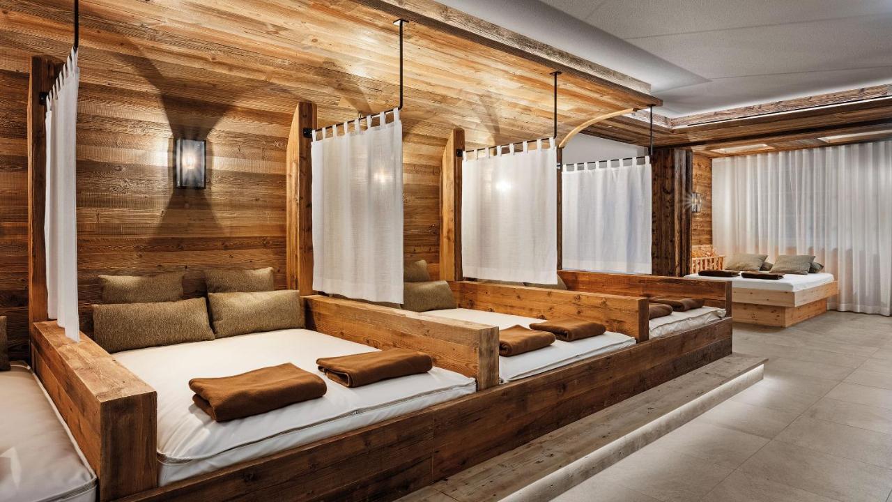 Adler Haeusern Gourmet & Spa Hotel מראה חיצוני תמונה