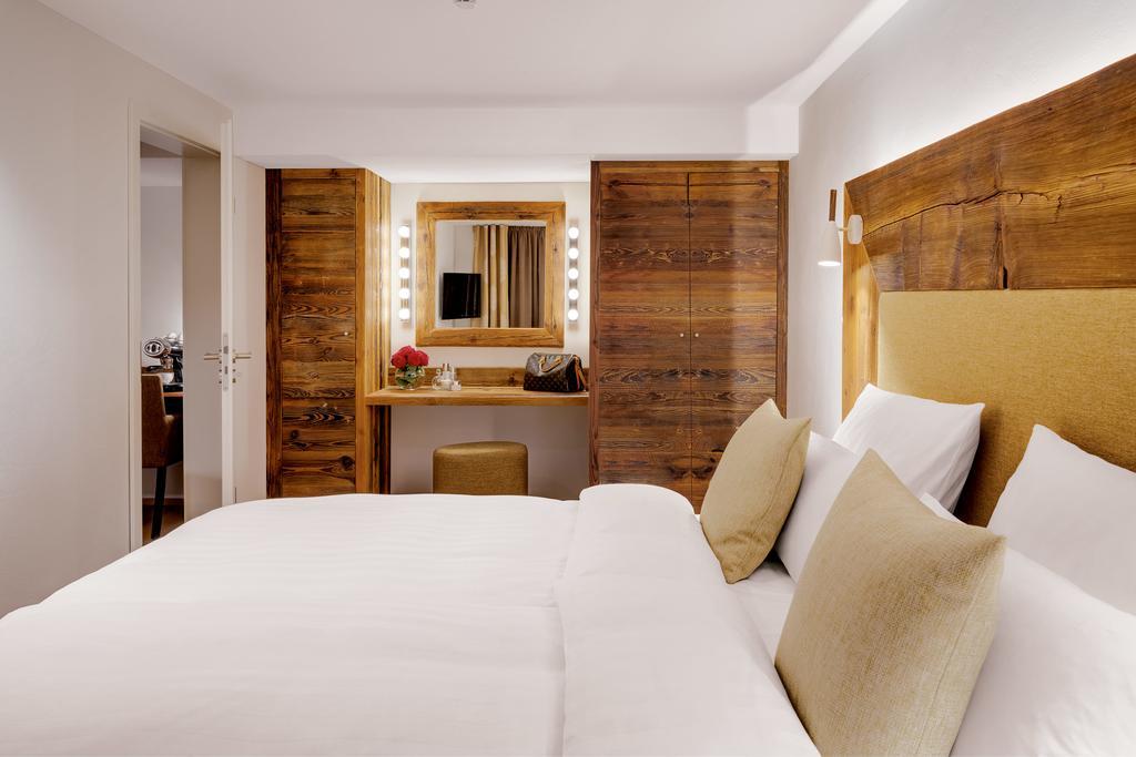 Adler Haeusern Gourmet & Spa Hotel מראה חיצוני תמונה
