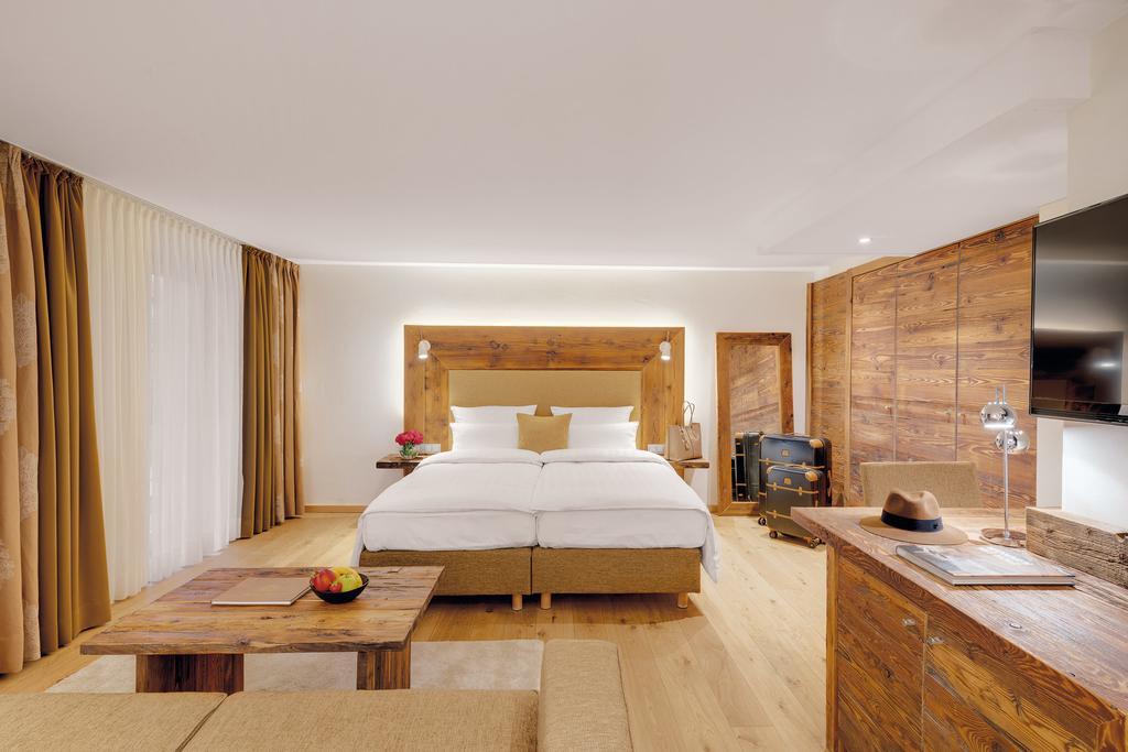 Adler Haeusern Gourmet & Spa Hotel מראה חיצוני תמונה