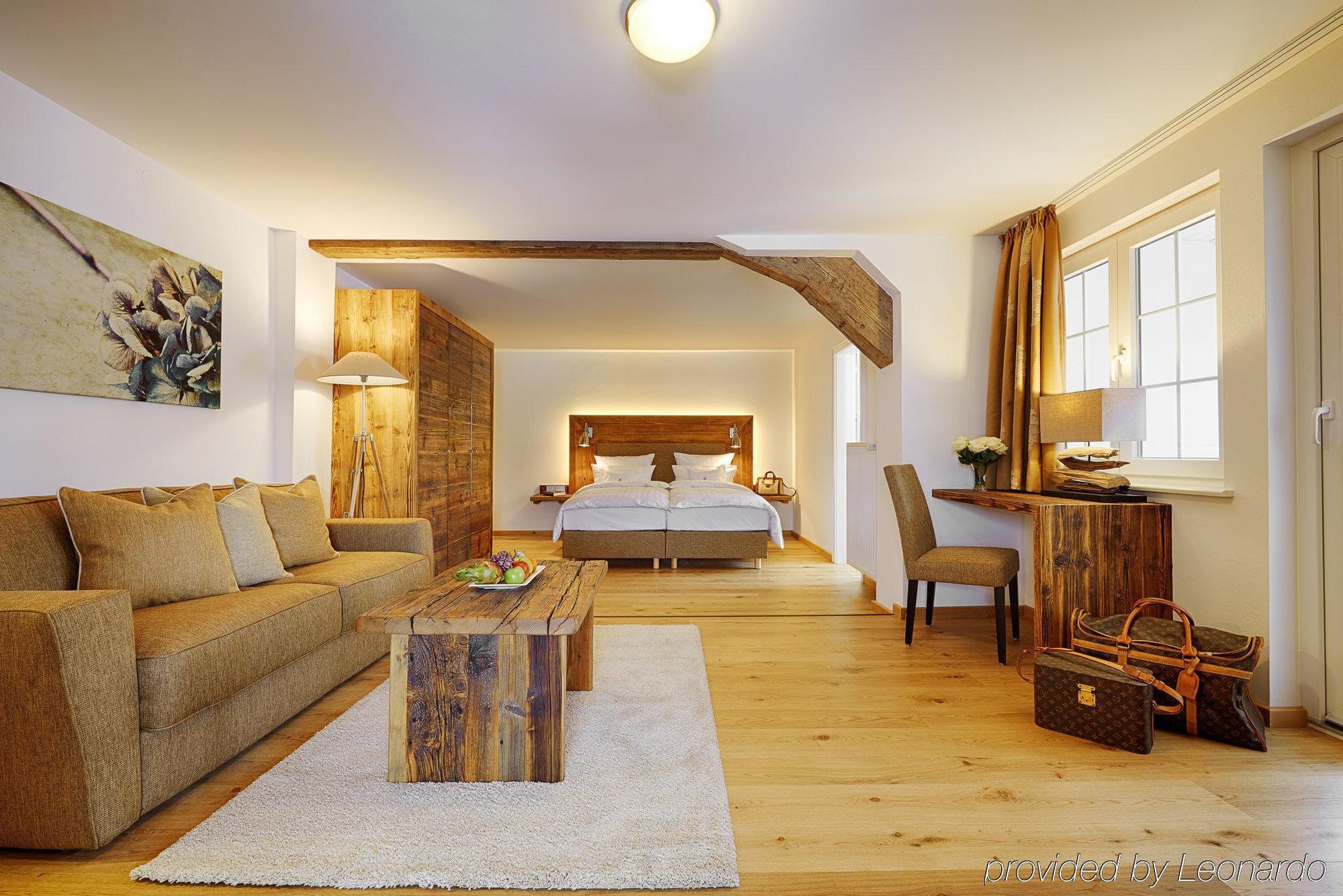 Adler Haeusern Gourmet & Spa Hotel מראה חיצוני תמונה