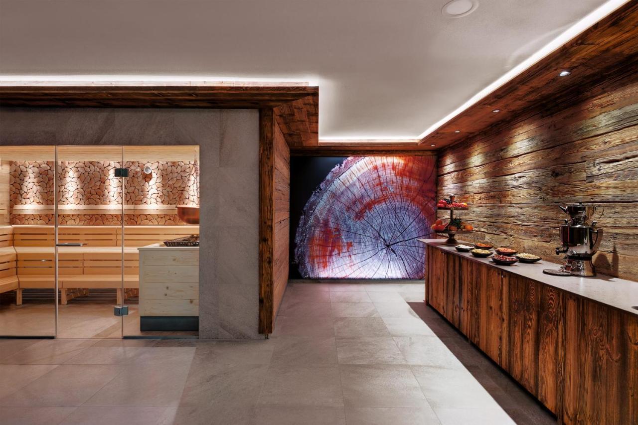 Adler Haeusern Gourmet & Spa Hotel מראה חיצוני תמונה